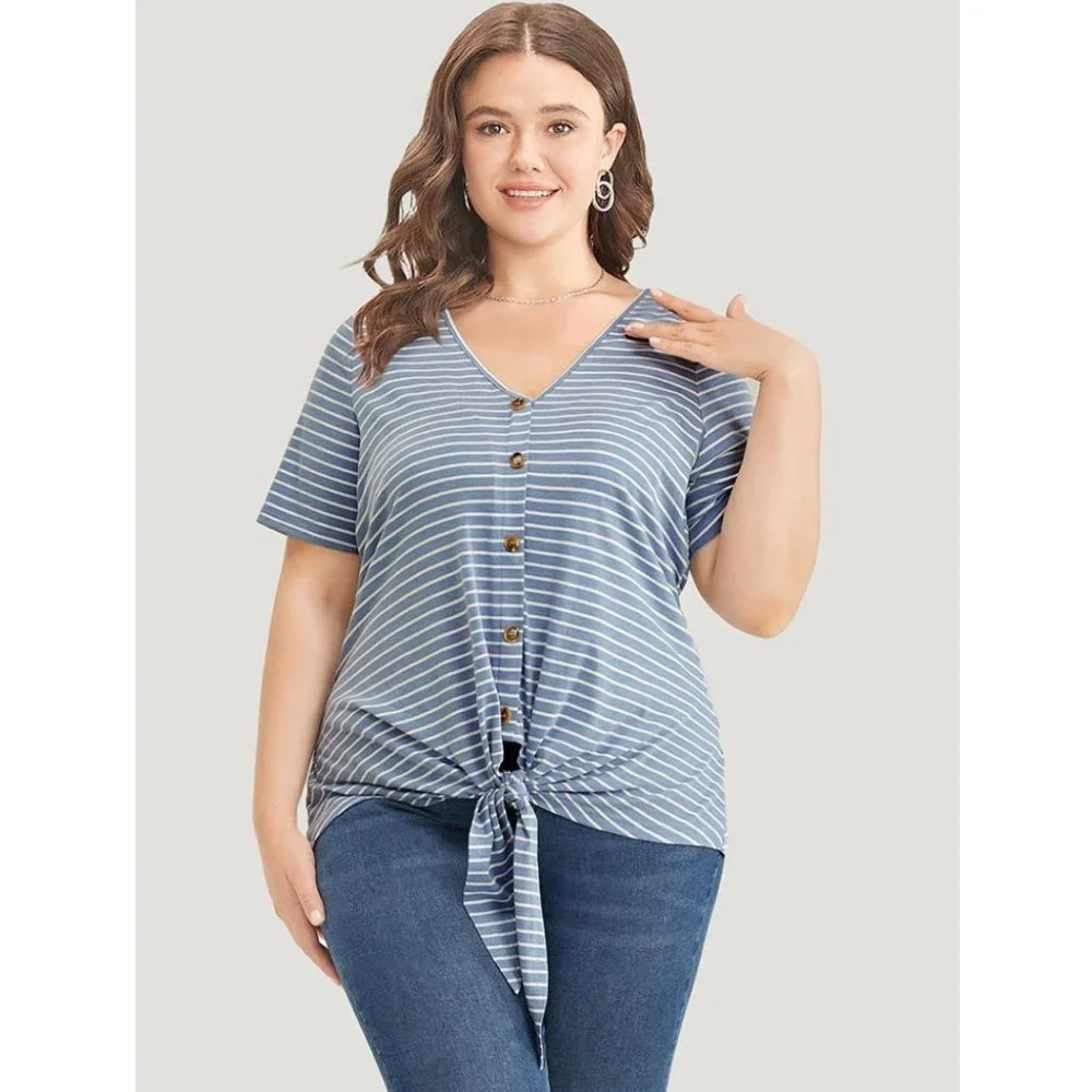 NWT BloomChic Stone Striped Contrast Knotted Hem Button Detail T-shirt Size 10/M - Picture 1 of 1